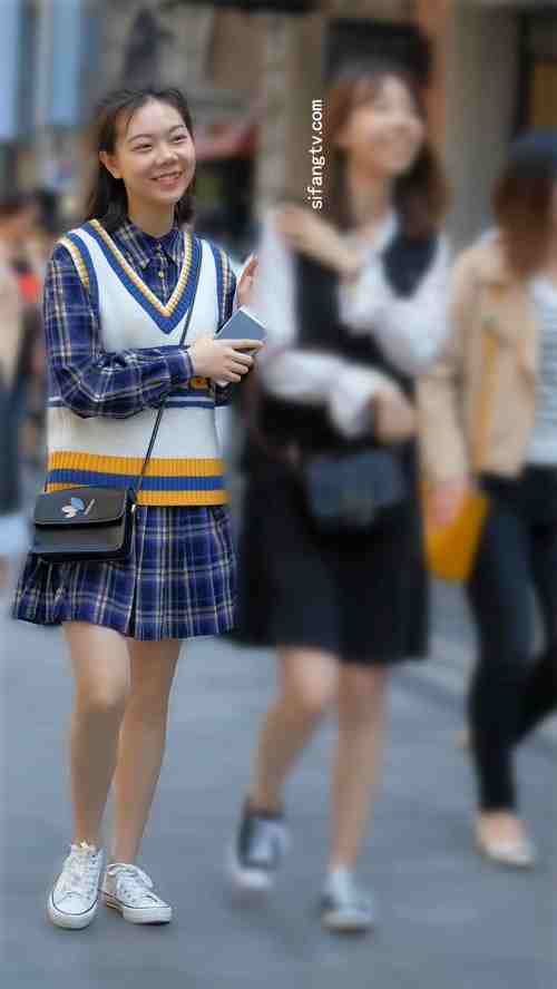 Asian toilet voyeur 1826