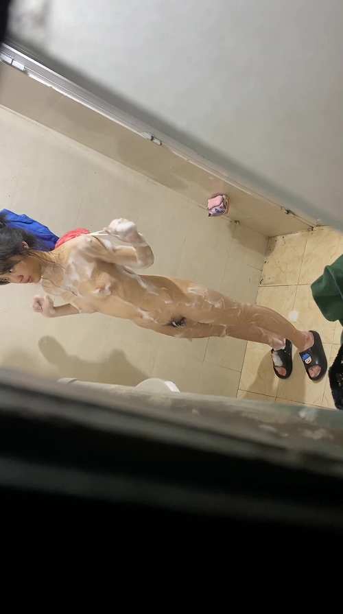 Asian bathing 1028