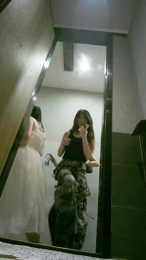Asian toilet voyeur 2017